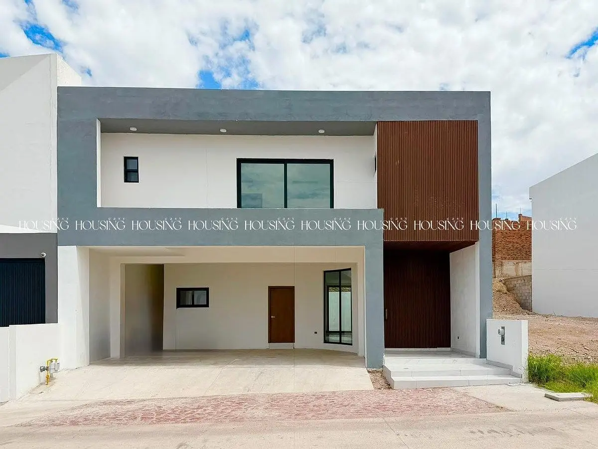 Casa en Venta en Altozano con Rooftop
