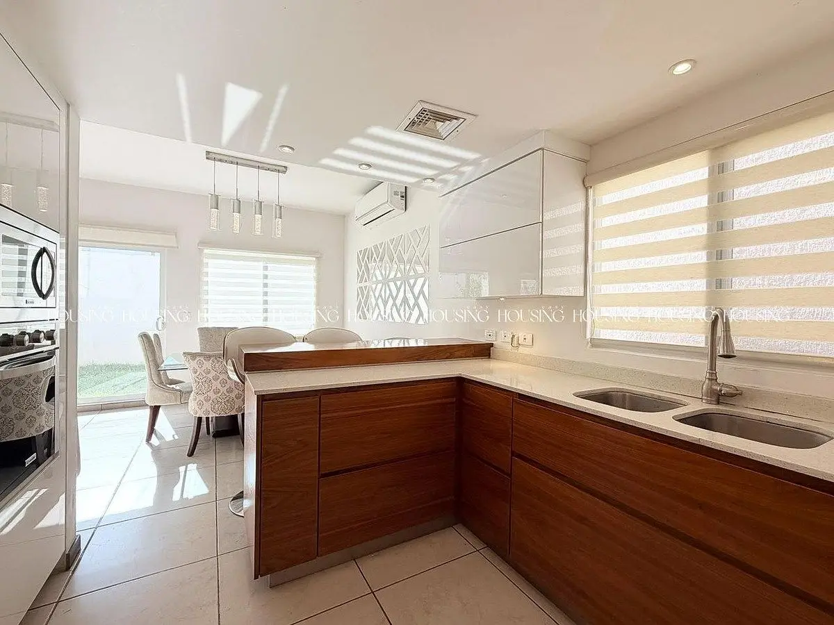Casa en Renta en Valle Escondido con Paneles Solares — foto 5
