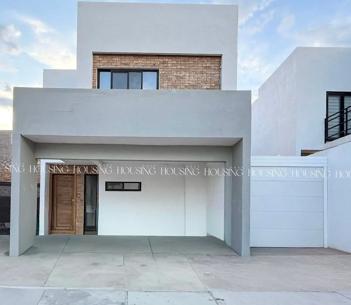 Casa Amueblada y Equipada en Cul de Sac en Valle Escondido en Venta