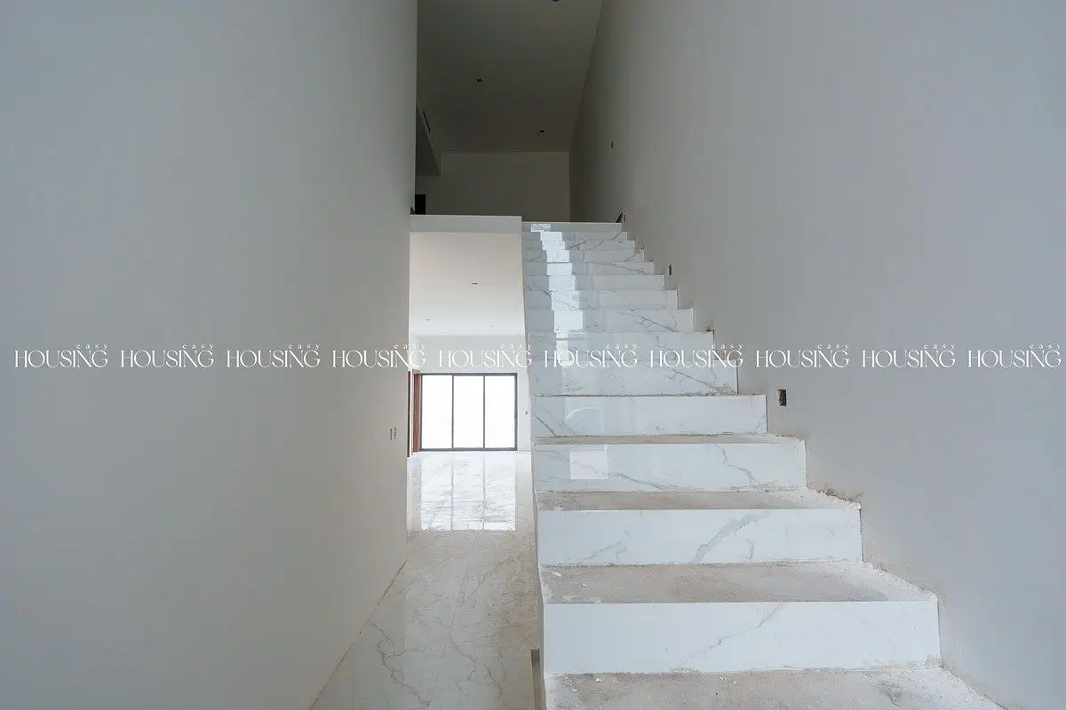 Casa en Venta al Norte con 4 Recámaras, una en Planta Baja — foto 2