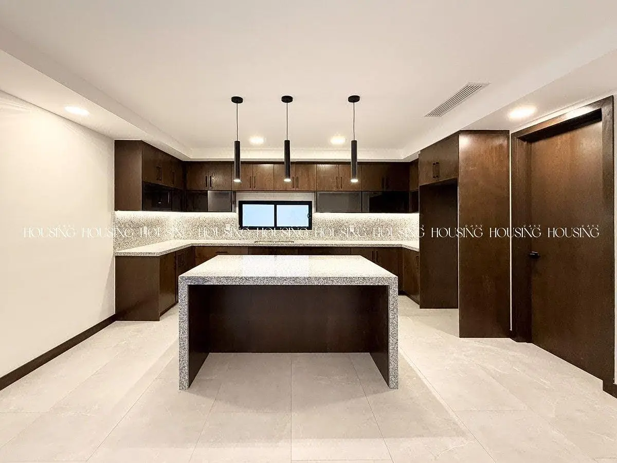 Casa en Venta con Estudio en Zona Rejón — foto 2