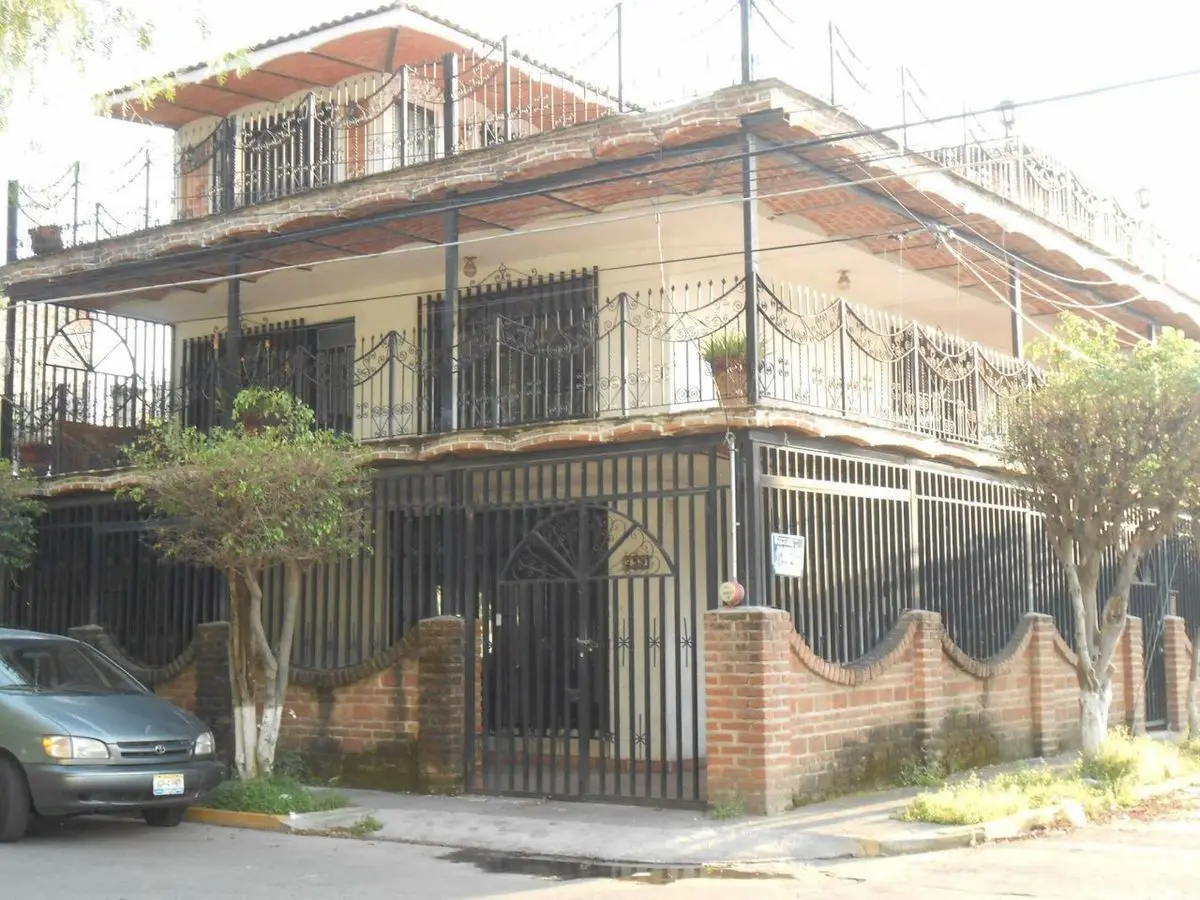 Casa en Venta Jardines de la Paz Guadalajara Jalisco