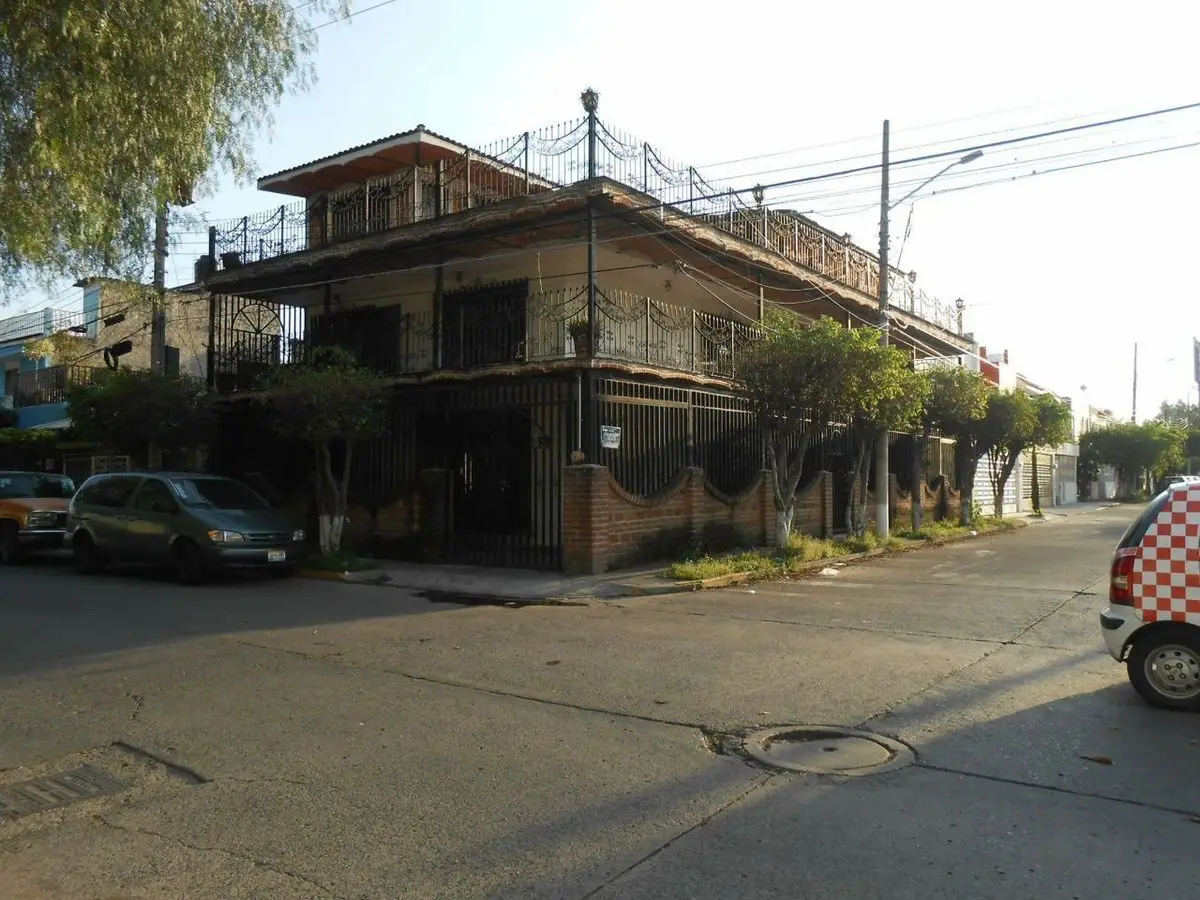 Casa en Venta Jardines de la Paz Guadalajara Jalisco — foto 2