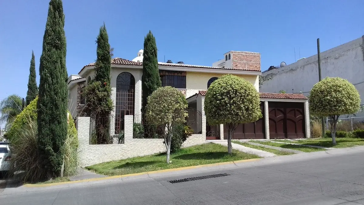 Casa en Venta Fraccionamiento Revolución Guadalajara