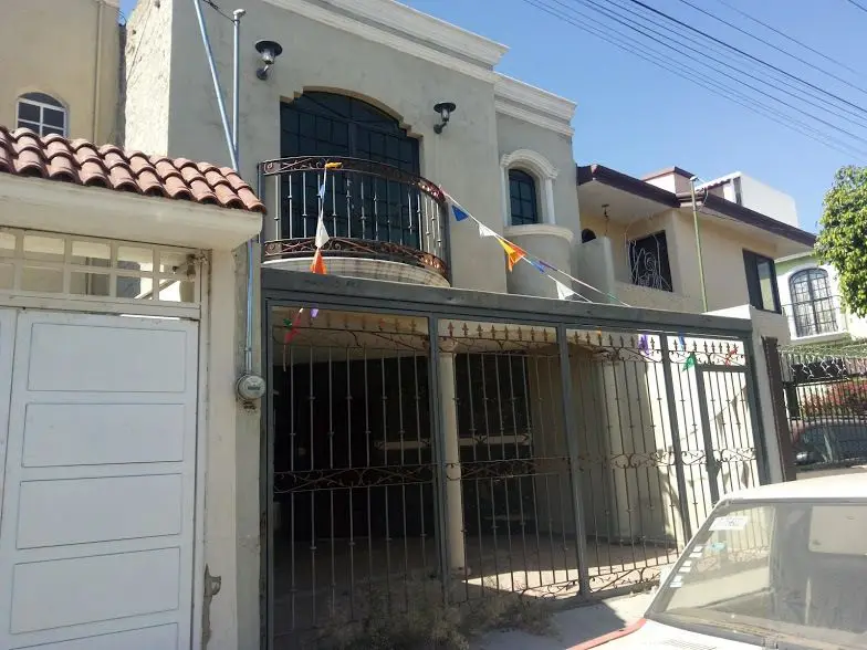 Casa Venta/ Lomas del Nilo