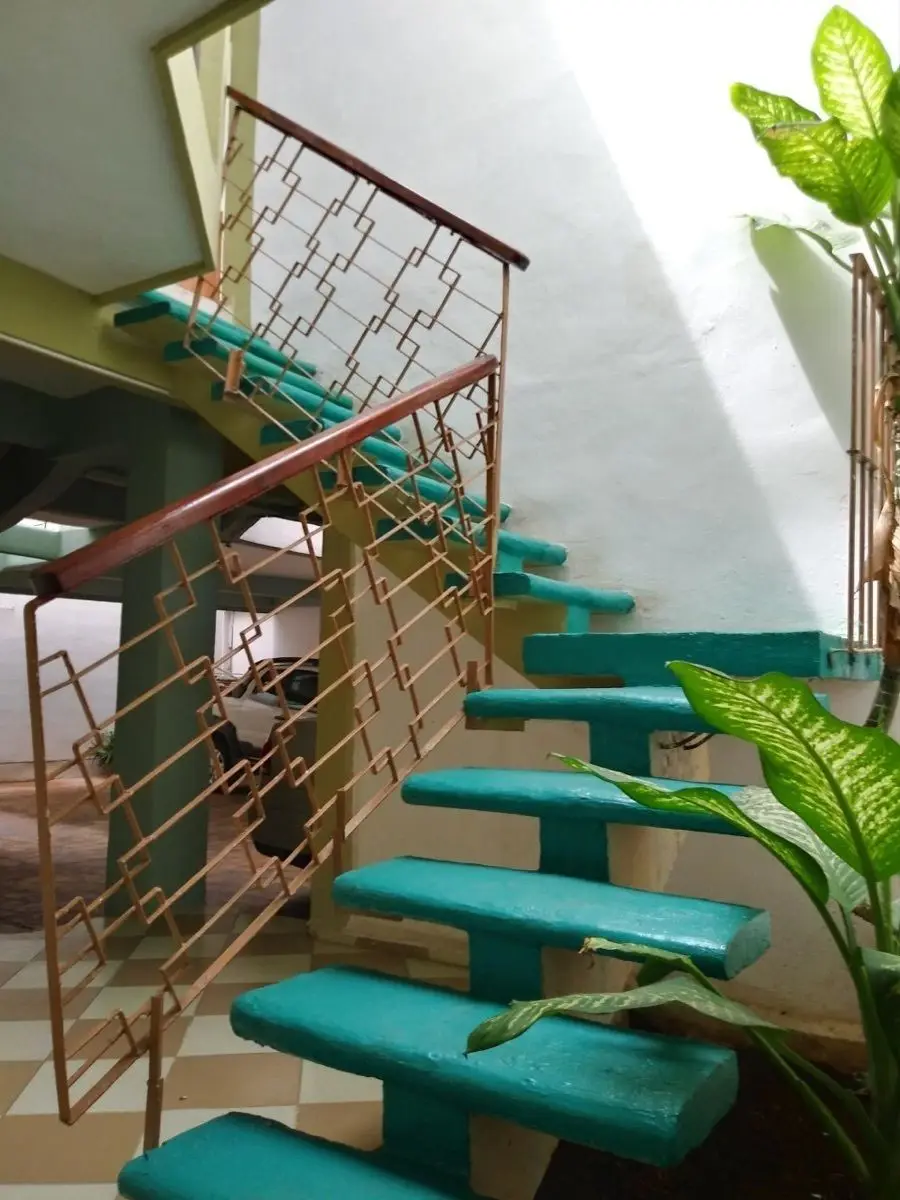 ¡Edificio en venta a precio del 2017! Locales y departamentos sobre Avenida — foto 4