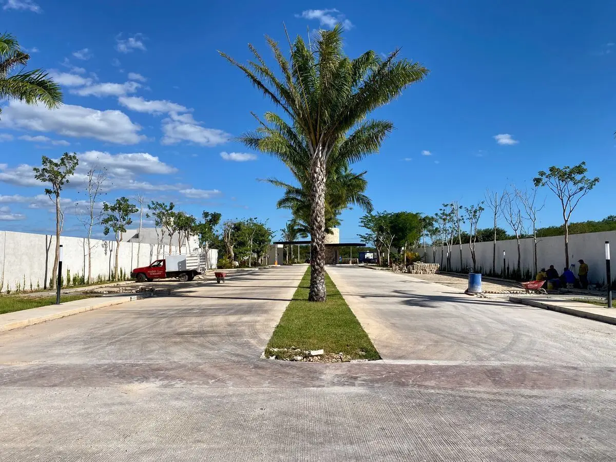 Lotes residenciales en Zentura: privada con amenidades. — foto 2
