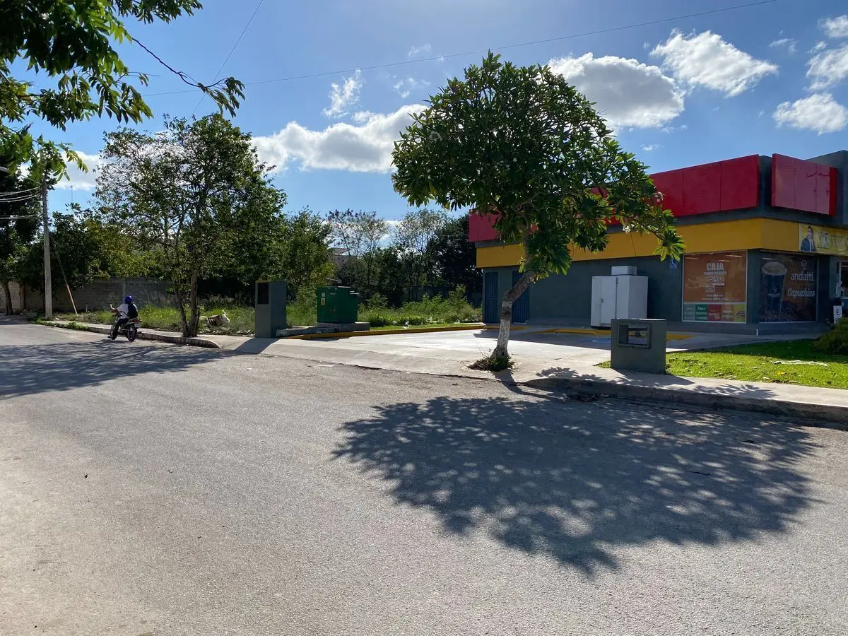 Terreno a metros de avenida y junto a OXXO en Montes de Amé, Mérida, Yucatán — foto 3