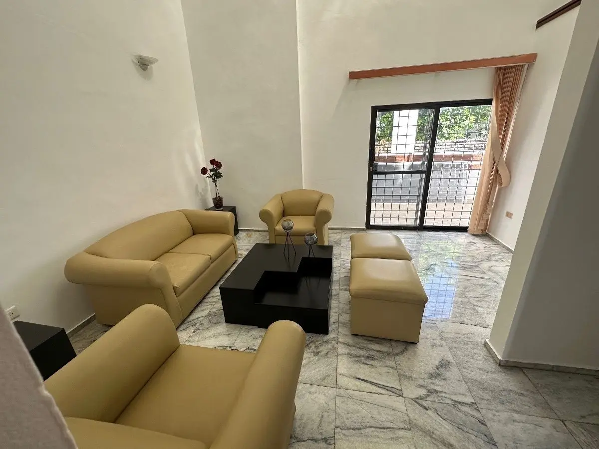 Casona de 7 habitaciones en colonia Campestre — foto 3