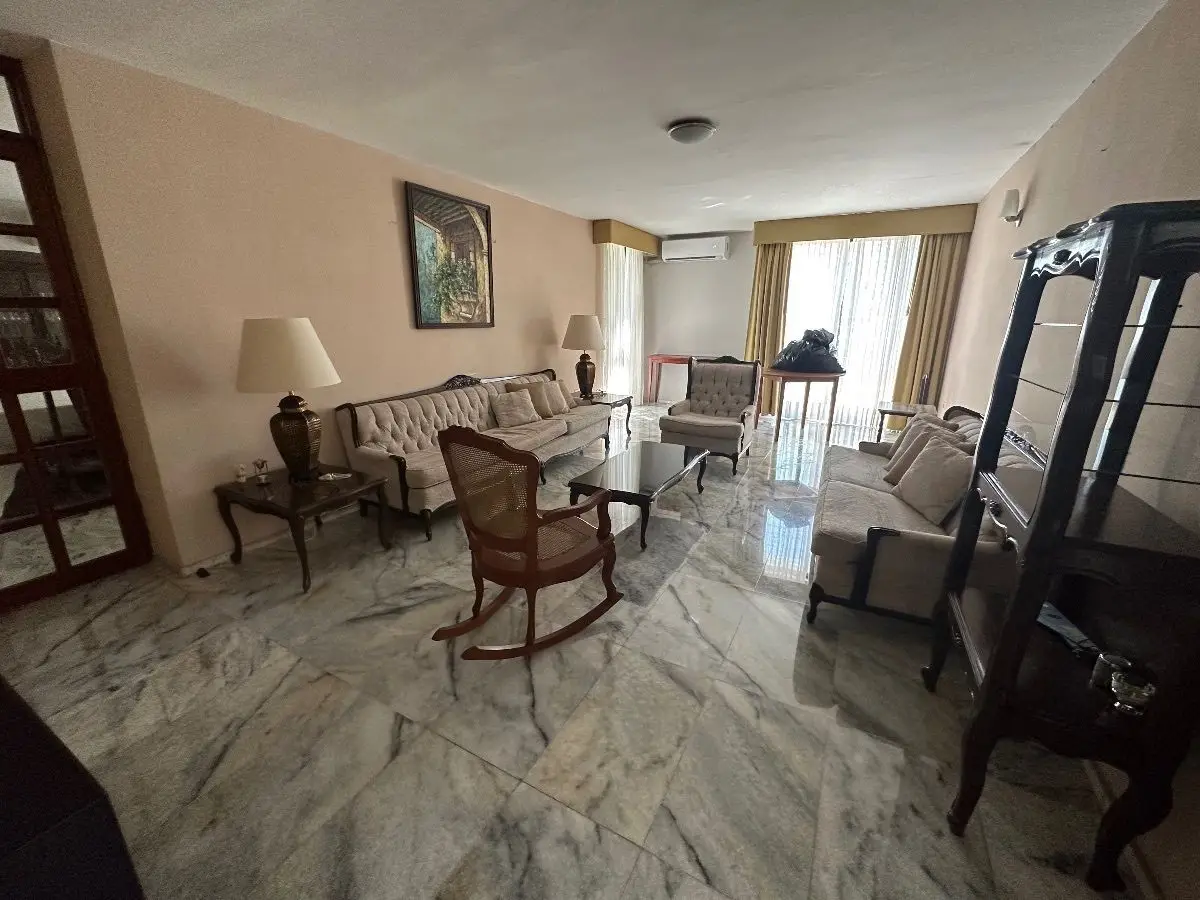 Casona de 7 habitaciones en colonia Campestre — foto 4