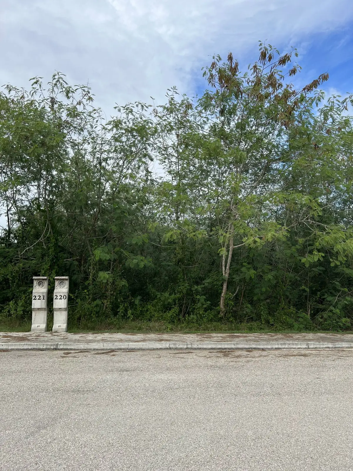 Lote listo para construir, con casa club en residencial Yaxlúm — foto 3