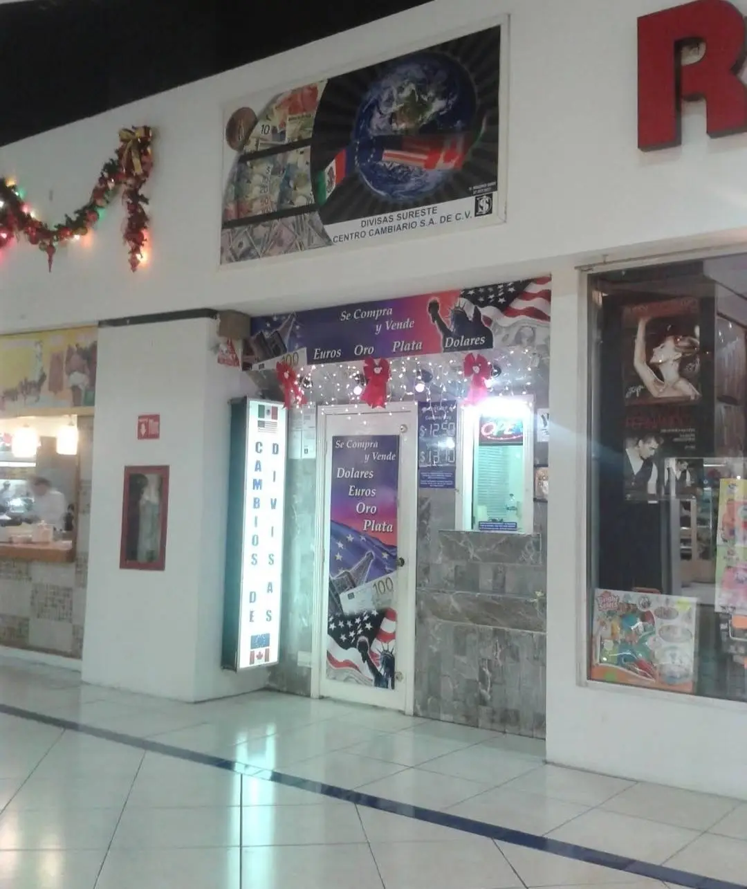 Local comercial en Plaza Fiesta Merida — foto 5