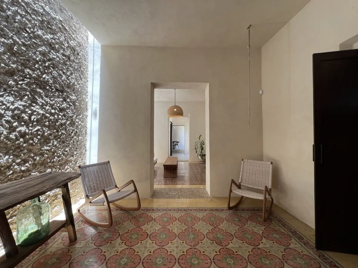 Casa con un Diseño Único en "La Ermita" – El Primer Barrio Mágico de Mérida — foto 4