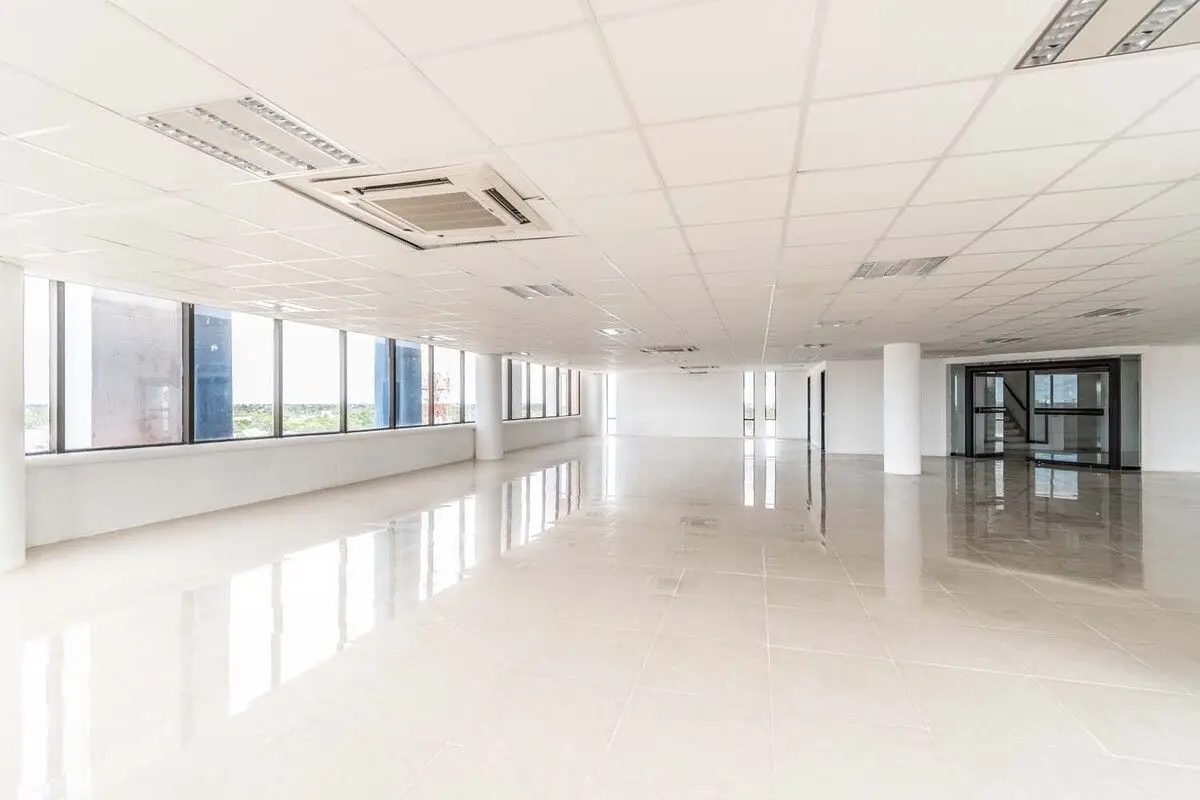¡Oficinas listas para ocupar disponibles en Paseo de Montejo! — foto 3
