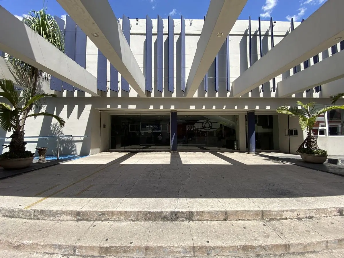 Edificio para comercio y oficinas, en el centro histórico de Mérida Yucatán — foto 5