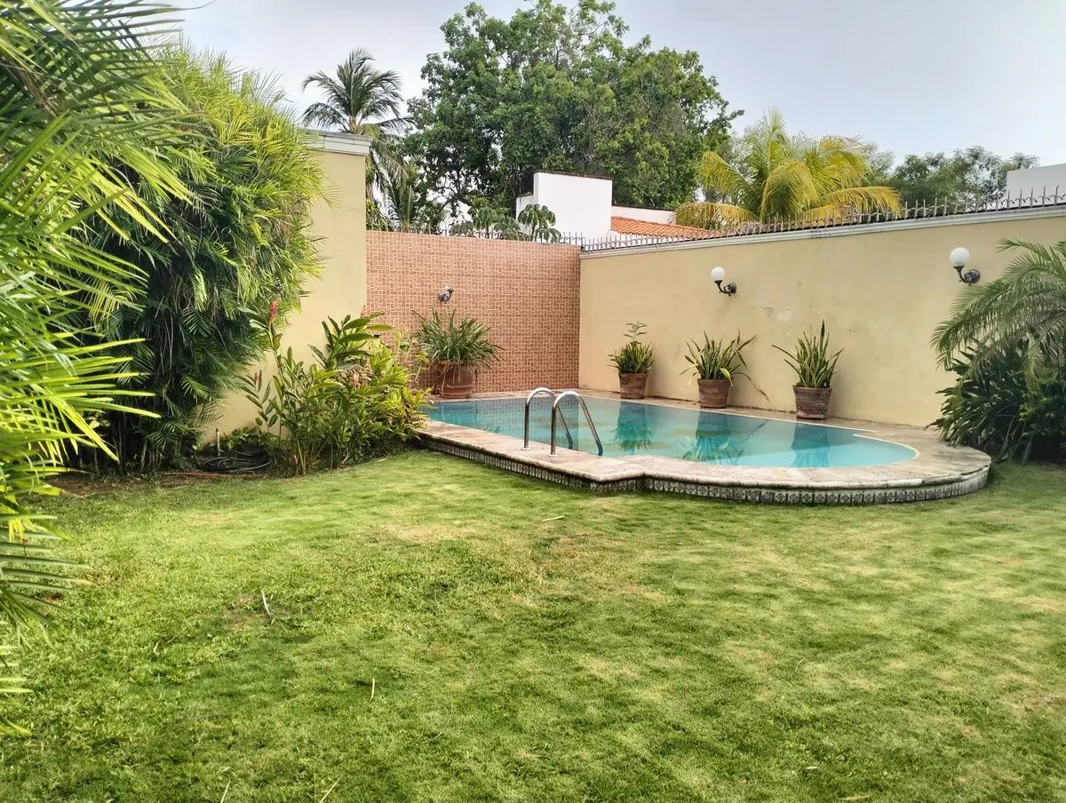 Amplia Residencia en San Antonio Cucul, Mérida Yucatán equipada — foto 5
