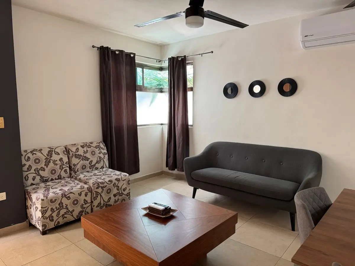 Departamento amueblado 2 recamaras sobre Av. Garcia Lavin Mérida — foto 3
