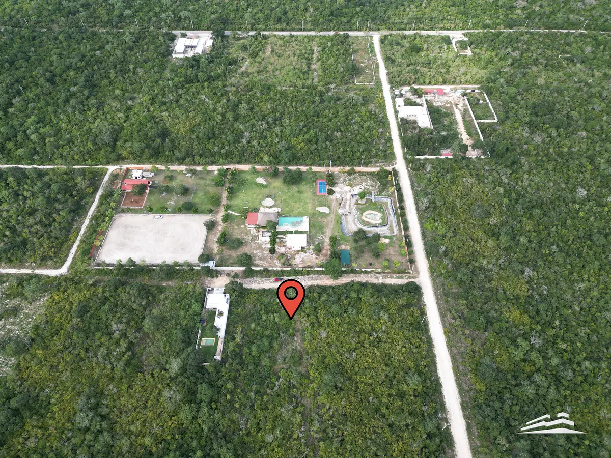 Terreno en venta en komchen con calle blanca y luz — foto 4