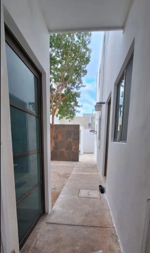 Casa ideal para habitar o como oficinas, en Altabrisa al norte de Mérida Yucatán — foto 4