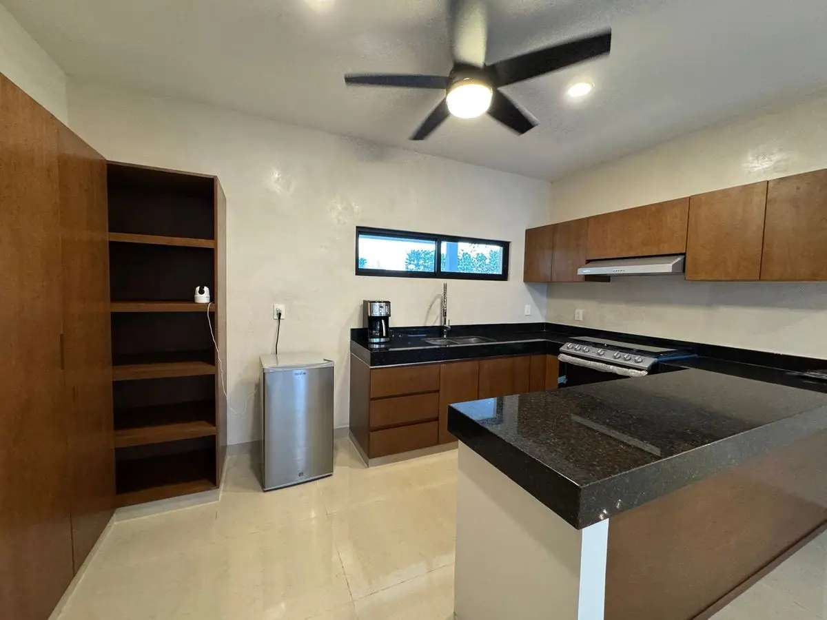 Casa nueva en privada al norte de Mérida, Cholul. — foto 6