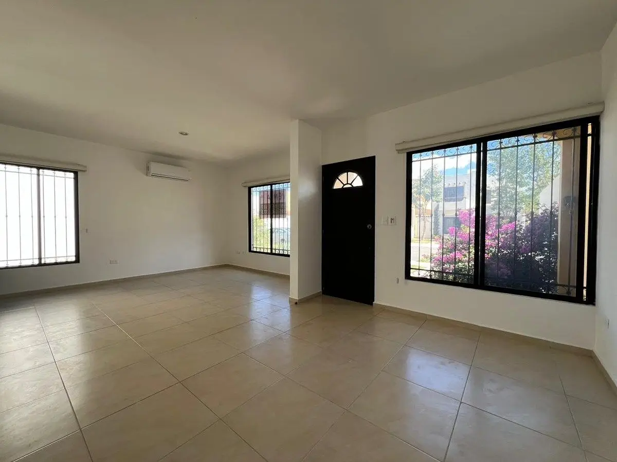 Casa en Venta de 3 habitaciones en Gran Santa Fe al Norte de Mérida Yucatán. — foto 2