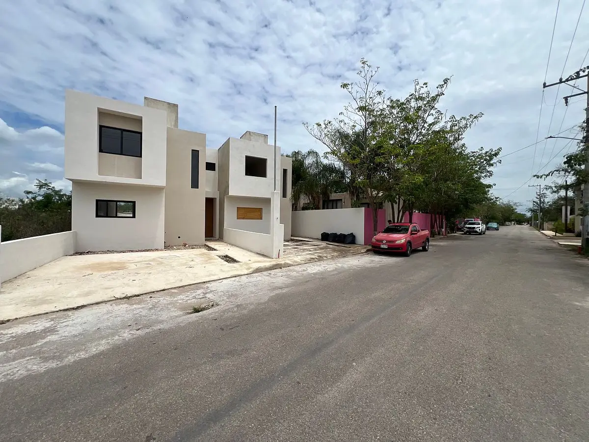 Casa en venta con alberca, en Conkal. — foto 3