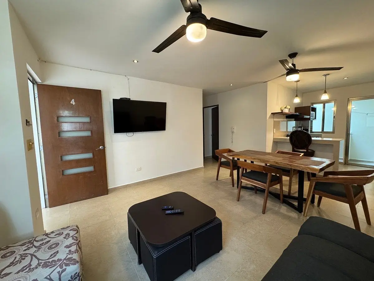Departamento amueblado en zona Norte, ubicación premium con servicios incluidos — foto 4
