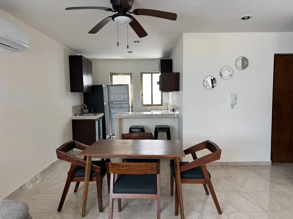 Departamento amueblado sobre la avenida García Lavín, zona Norte de Mérida — foto 2