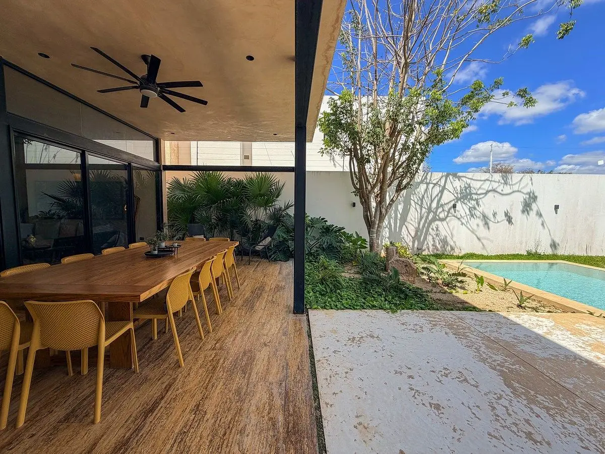 Residencia de lujo al norte de Mérida, con paneles solares y alberca — foto 6