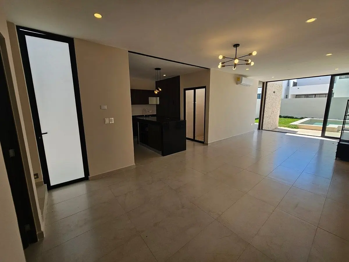 Casa en venta de 4 habitaciones y alberca en Gran San Pedro Cholul, Yucatán. — foto 2