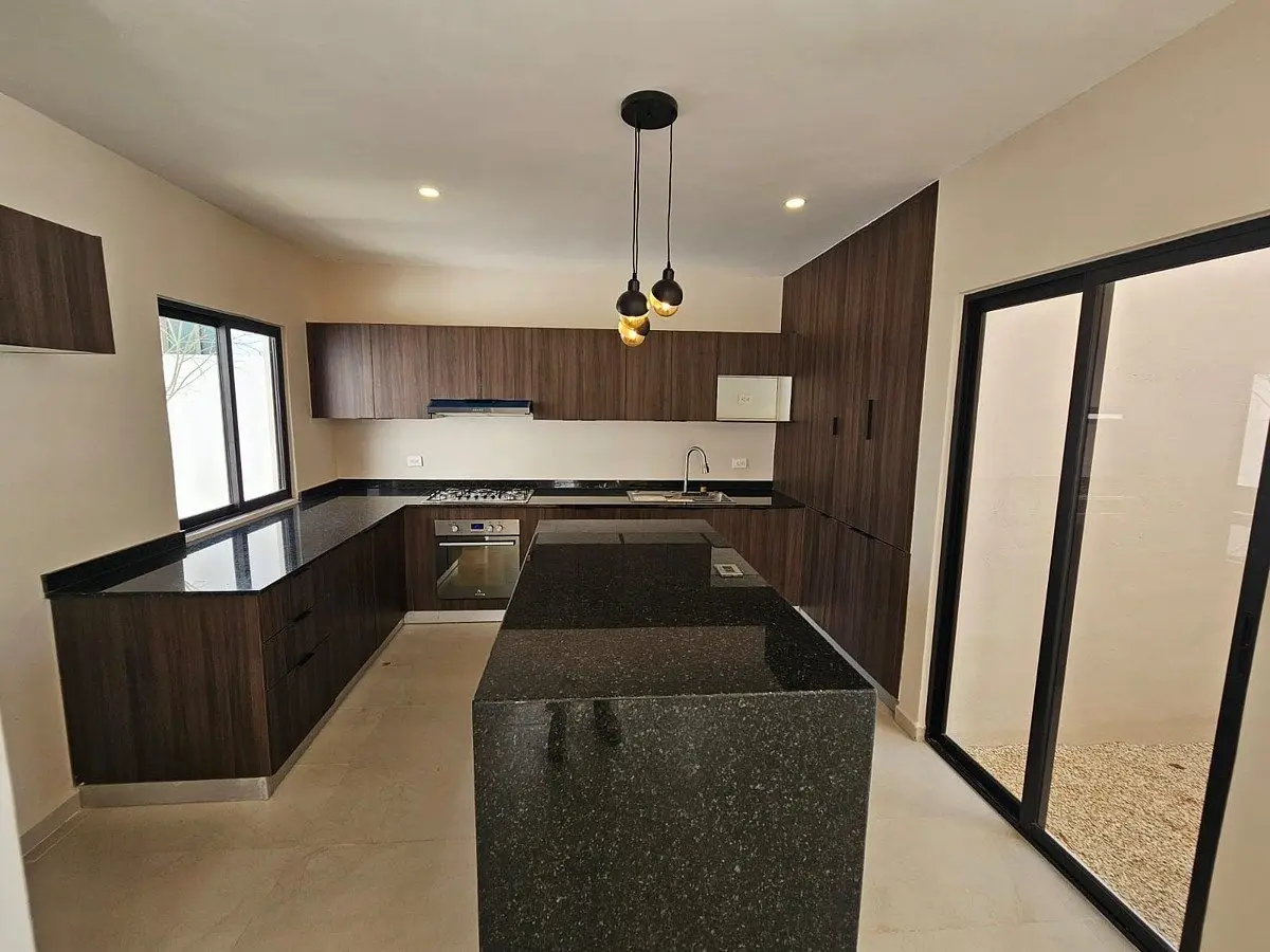 Casa en venta de 4 habitaciones y alberca en Gran San Pedro Cholul, Yucatán. — foto 3