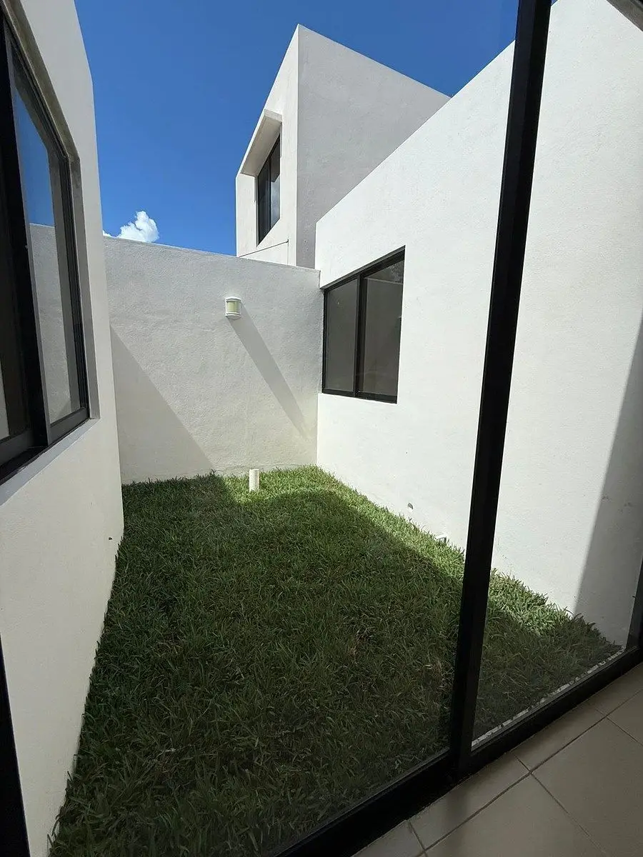 Residencia dentro de privada espectacular al norte de Mérida — foto 3