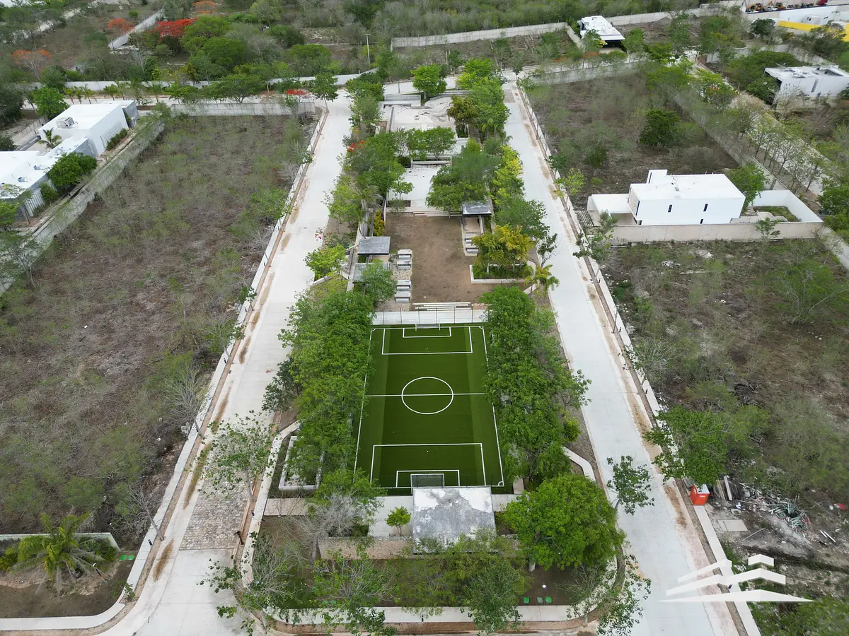Lote residencial en venta Privada Olivia Conkal al norte de Mérida — foto 5