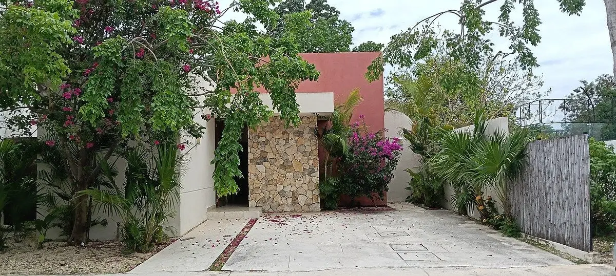Residencia ideal para descanso temporal o vivir en privada al norte de Mérida — foto 3