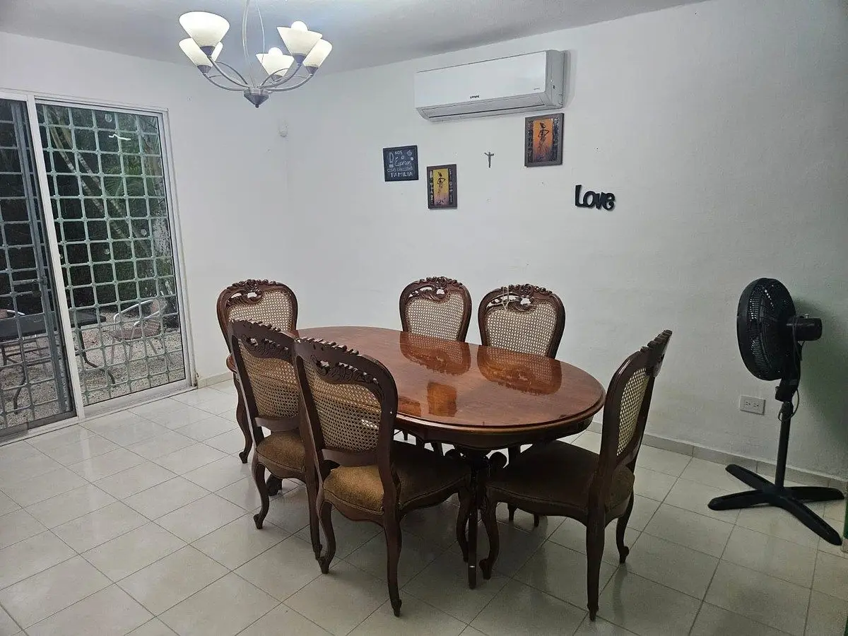 Casa amueblada en renta de 2 habitaciones en Fracc. Altabrisa Mérida Yucatán. — foto 3