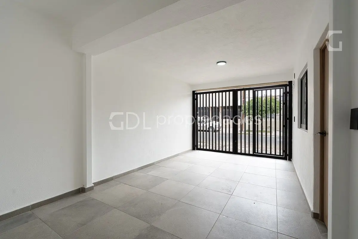 Constitución Casa Recién Remodelada en Venta — foto 5