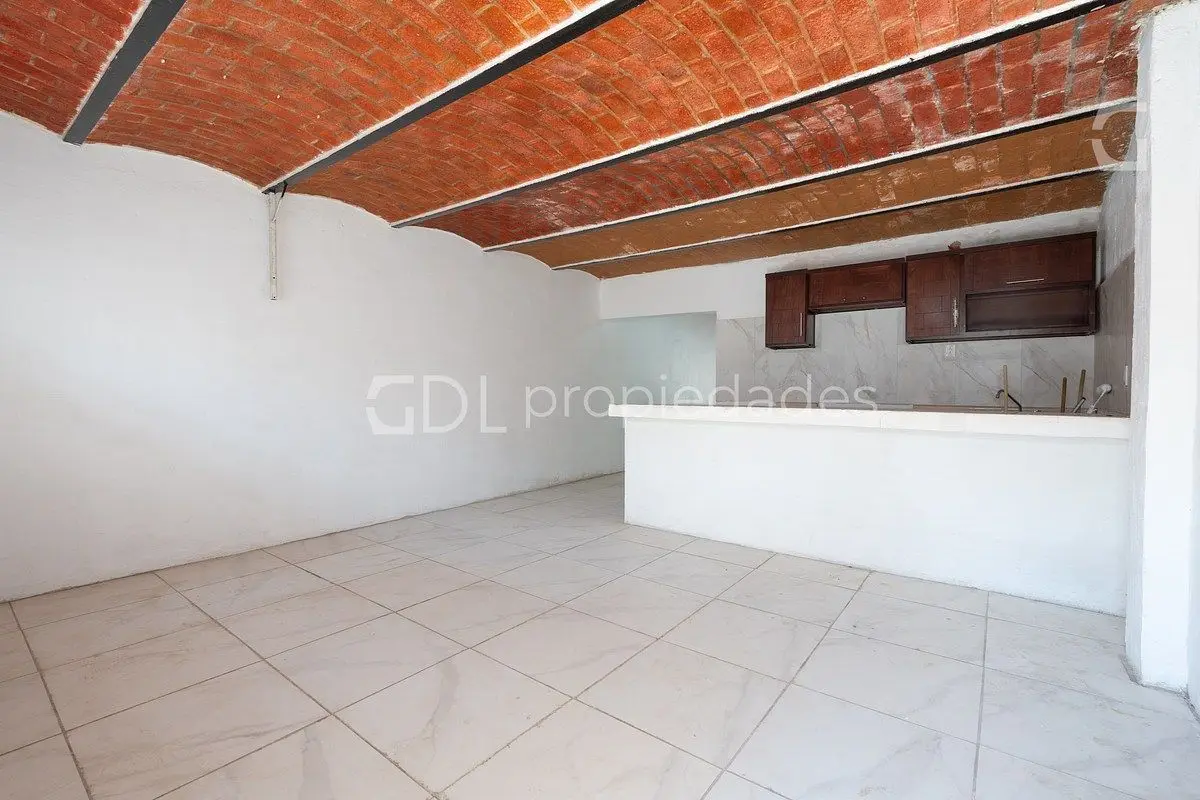 Las Pintitas Casa Muy Amplia en Venta — foto 3