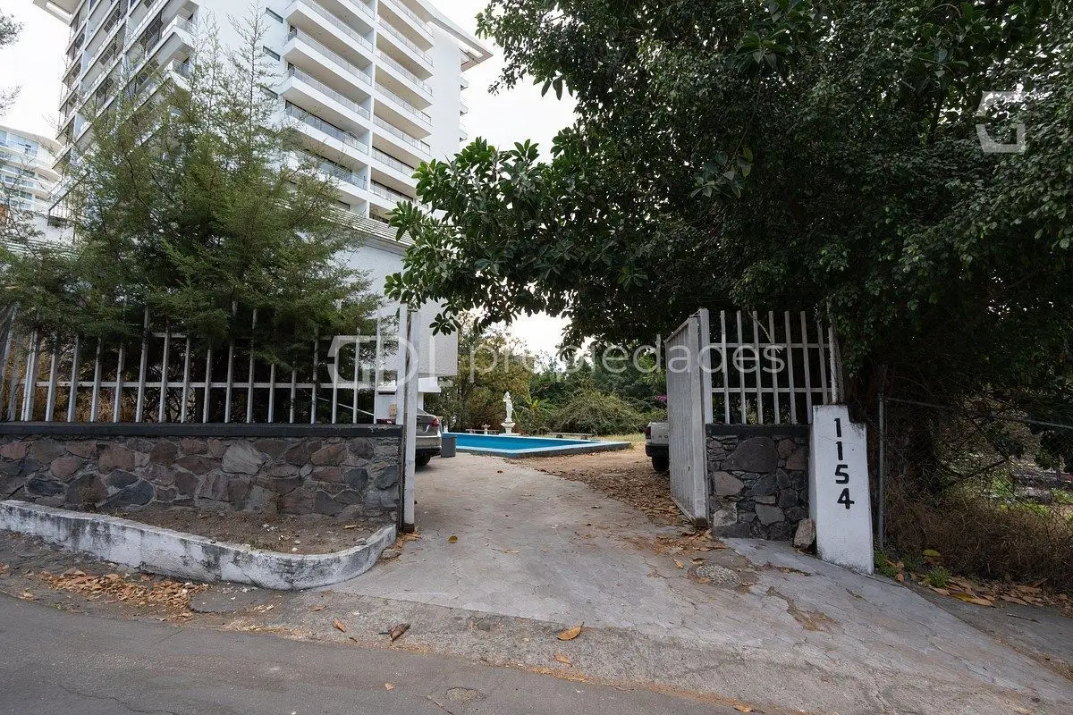 Circuito Madrigal Terreno en Venta Colinas de San Javier — foto 4