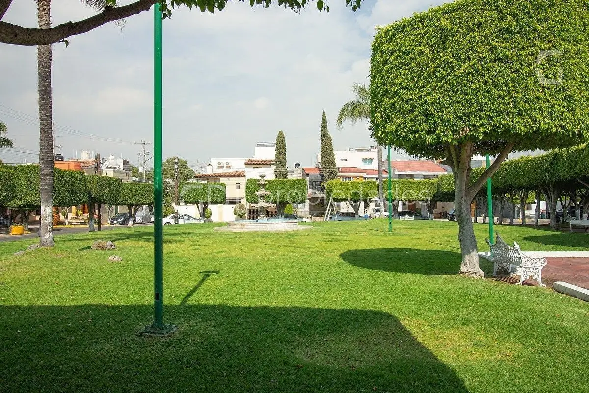 Chapalita las Fuentes Casa en Coto Venta — foto 2