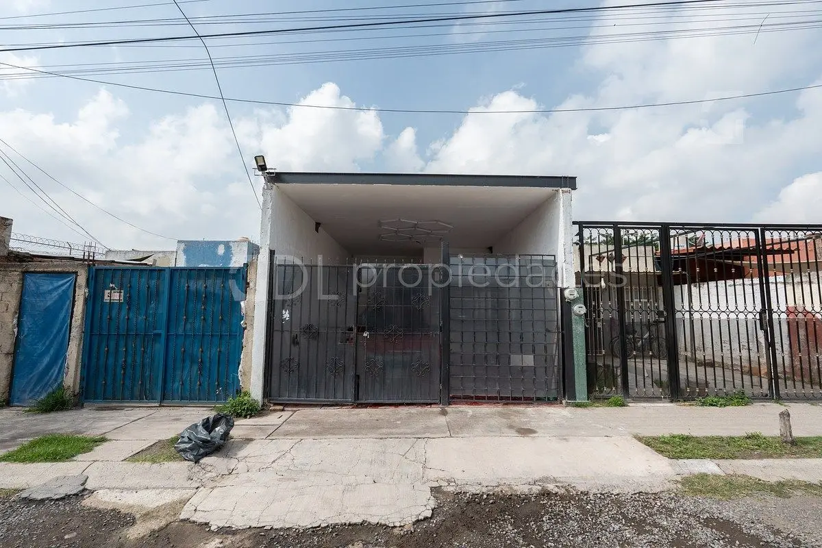 Paseo del Prado Casa de una Planta en Venta