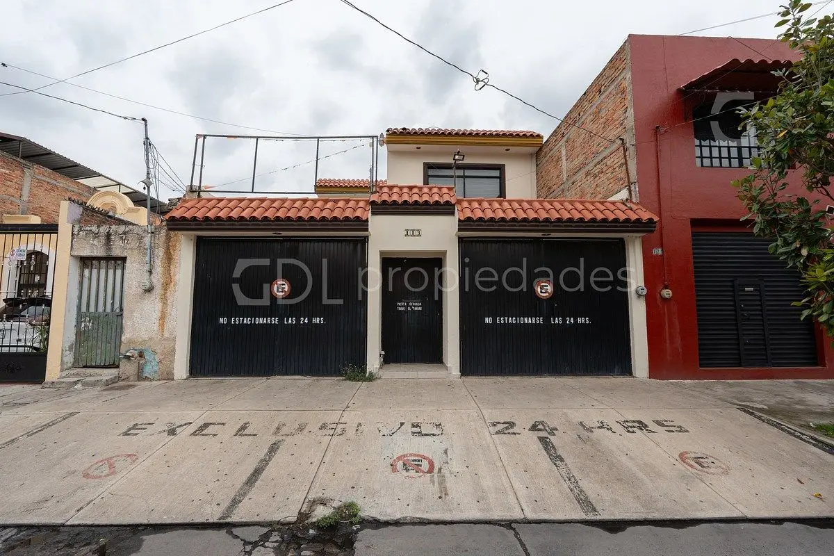 Ventura Anaya Casa Muy Amplia en Venta — foto 5