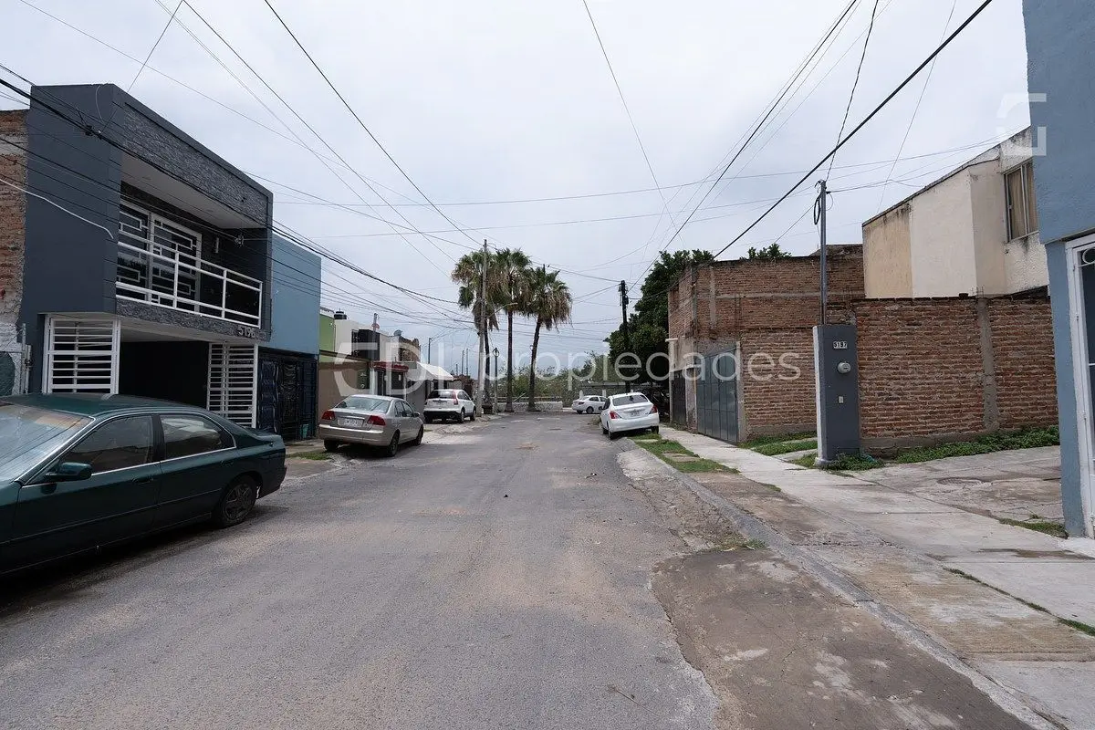 Colinas de Huentitán Casa en Venta — foto 2