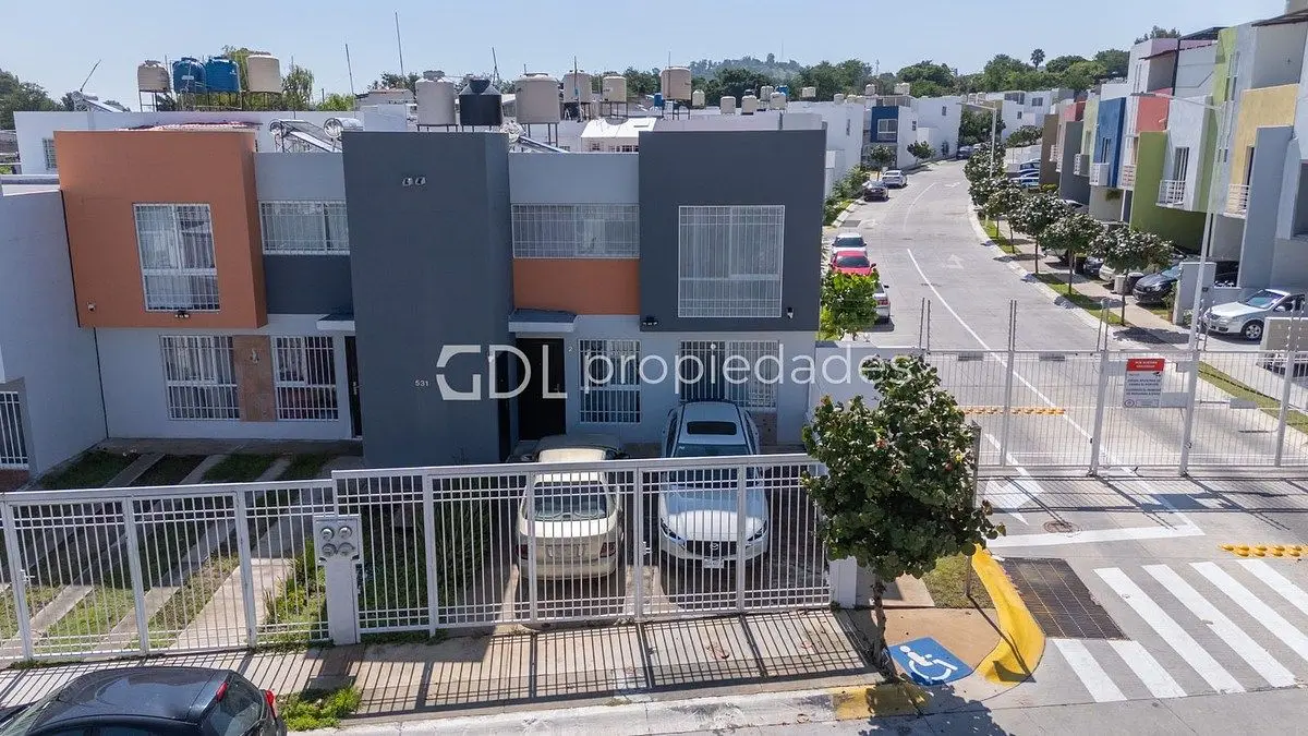 Duplex Loma Dorada Casa en Venta