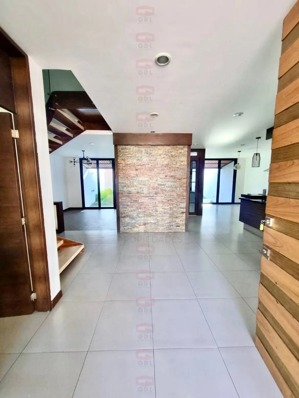 Bugambilias Casa Amplia en Coto — foto 3