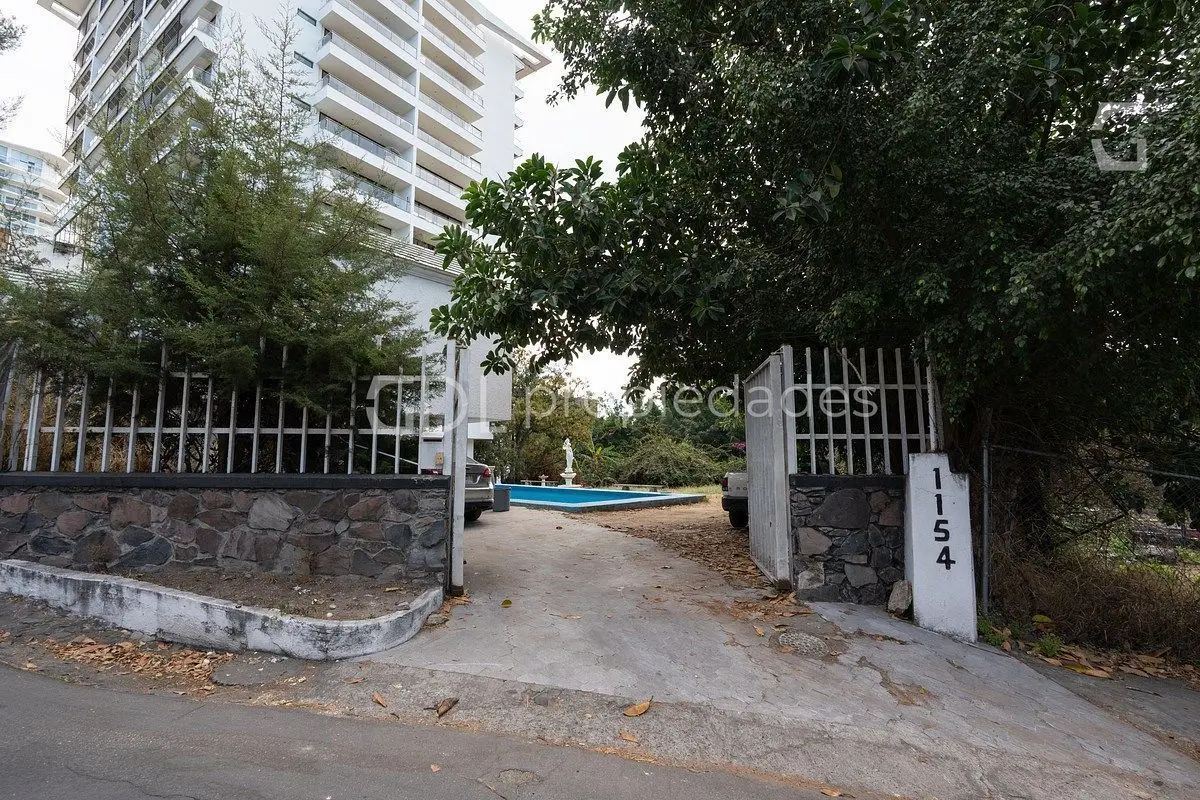 Circuito Madrigal Terreno en Venta Colinas de San Javier — foto 4