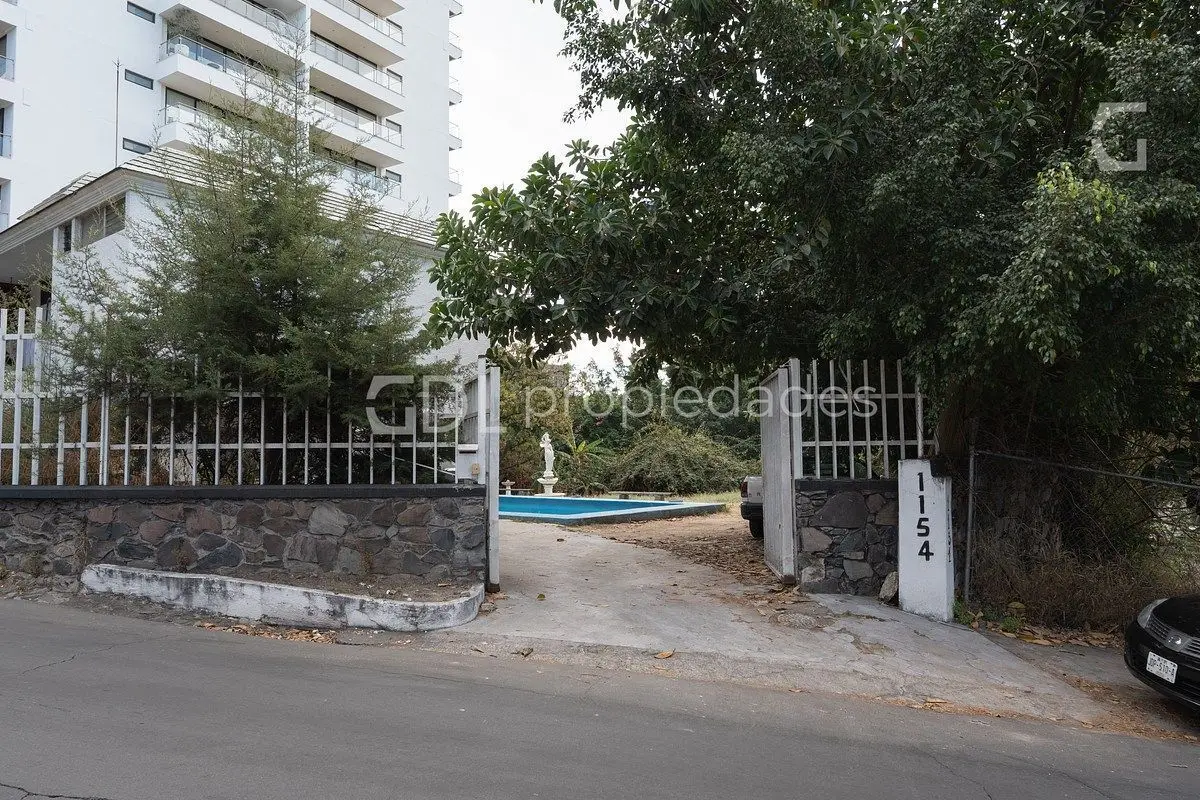 Circuito Madrigal Terreno en Venta Colinas de San Javier — foto 5