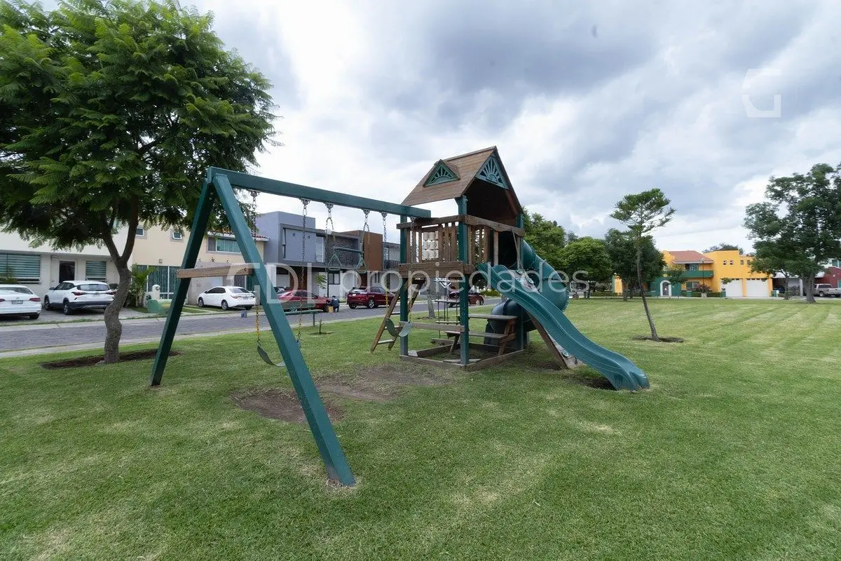 Bosques de Santa Anita Terreno Sobre Avenida en Venta — foto 5