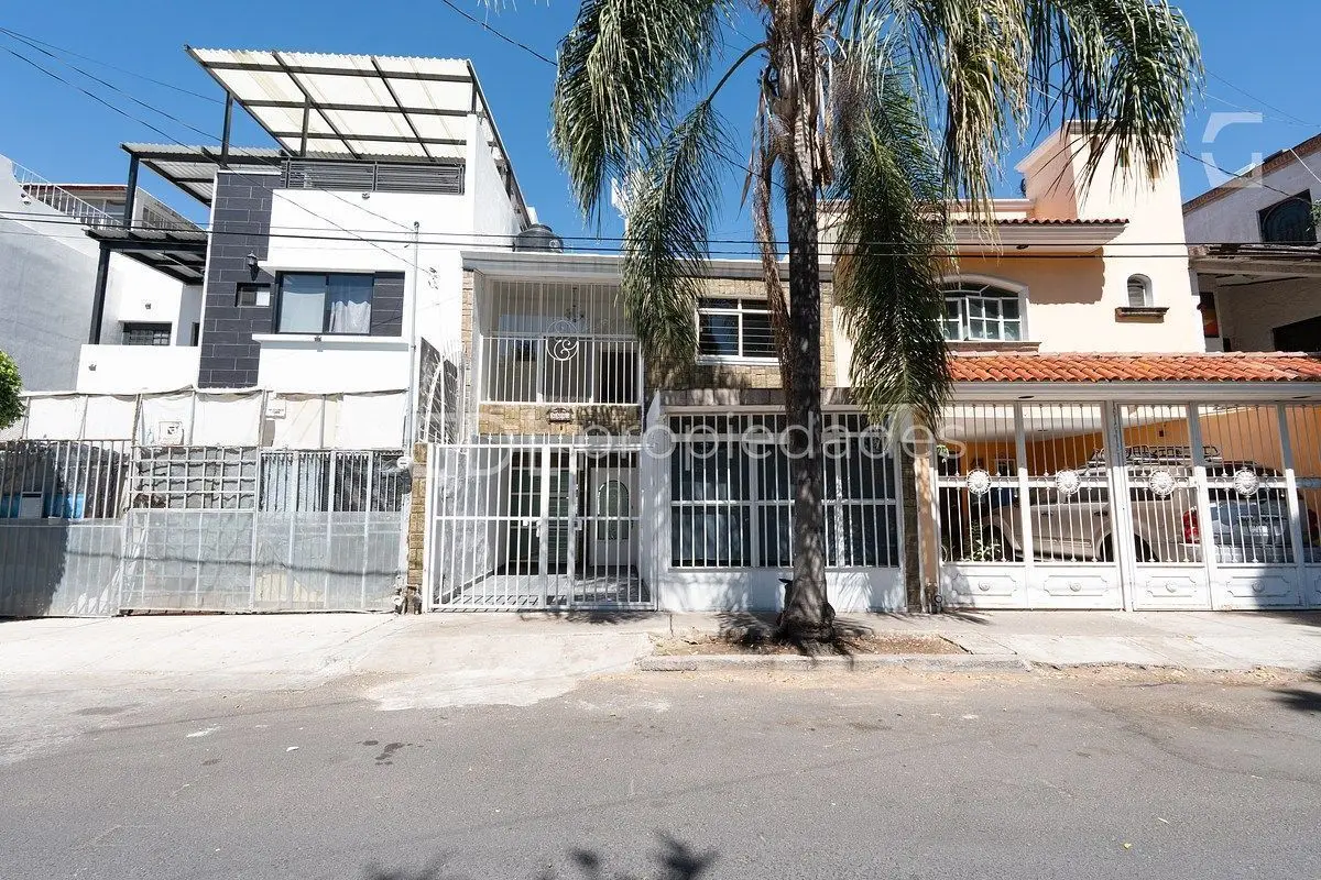 Jardines de Santa Isabel Casa Muy Amplia — foto 3