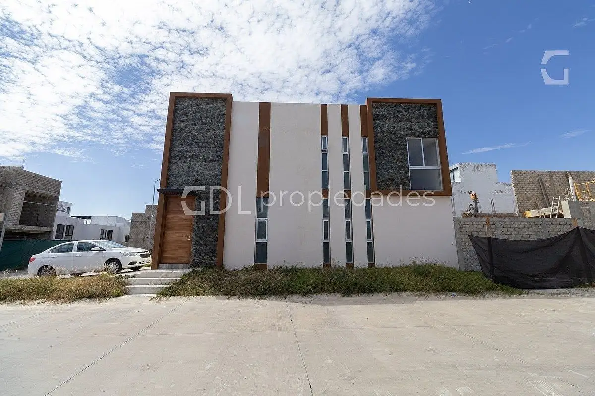 Capital Norte Coto Alicante Casa en Venta — foto 2