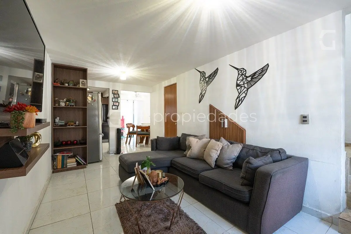 Zalate Casa a unas Cuadras de Malecón en Venta — foto 3